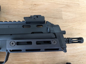 Image 3 for VFC MP7 V2 + 5 magazijnen + Clutch Precision M-LOK handguard