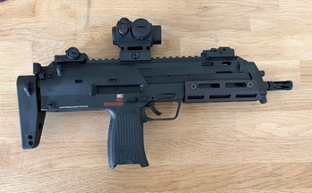 Image 4 for VFC MP7 V2 Clutch Precision Back plate en M-LOK handguard + 5 magazijnen