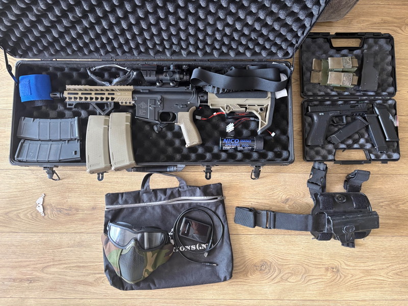 Image 1 for Airsoft set