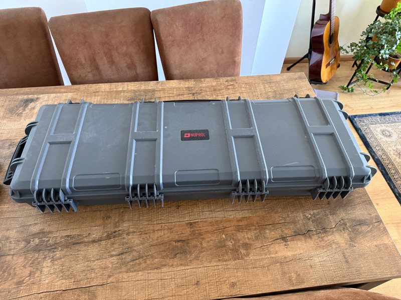 Image 1 pour nuprol case cl met pluk foam