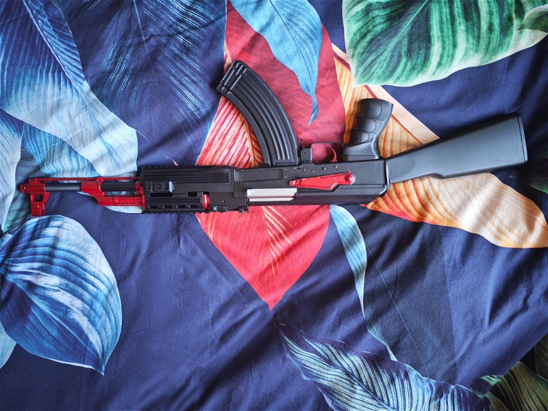 Image 1 for Mooie Black/Red AK47