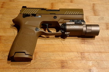 Image 8 for Sig Sauer P320 - M18 GBB met 2 originele mags en light
