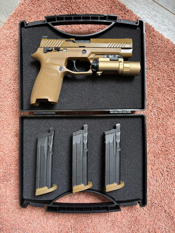 Image 2 for Sig Sauer m17 GBB