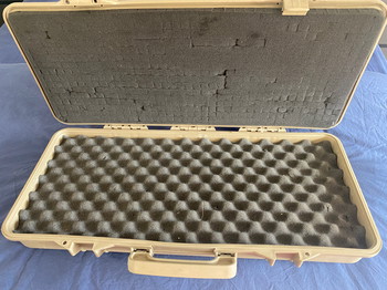 Afbeelding 2 van SMG HARD CASE 68.5CM TAN SRC