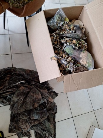 Image 4 pour Full Amber Novritsch Ghillie suit!