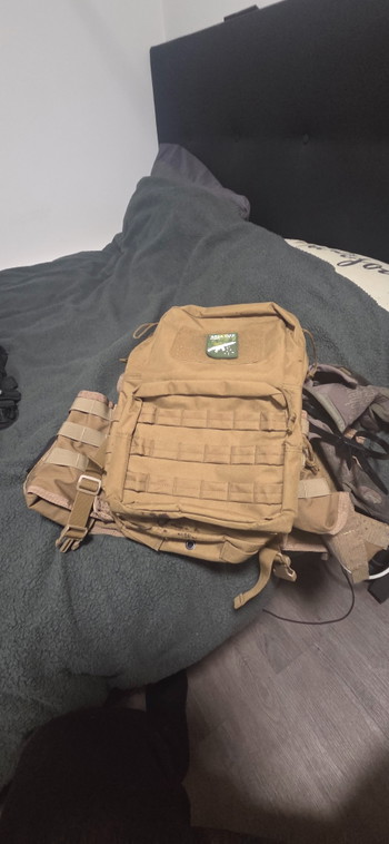 Image 4 for Chestrig met backpack