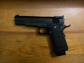 Afbeelding van Tokyo Marui Hi-Capa 5.1 GBB Airsoft Gun (replica of a Colt Government Model.)