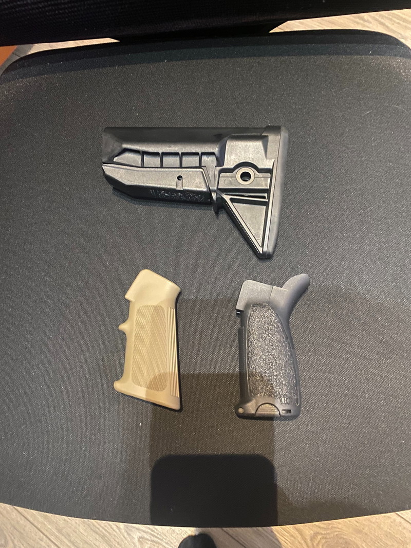 Image 1 for GBB VFC BCM stock en grip