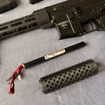 Image 2 for SSR4 (Metal) + 4 Mags + 11.1V LiPo + Accessoires