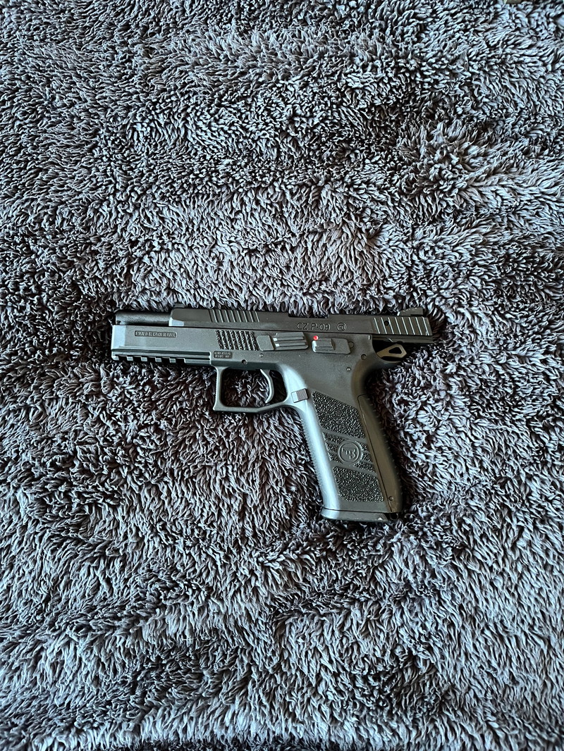 Afbeelding 1 van Cz  p-09