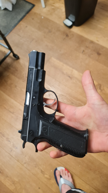 Afbeelding 2 van KJW / ASG CZ-75