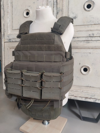 Image 2 for Warrior assault plate carrier ranger green