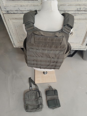 Image 4 for Warrior assault plate carrier ranger green