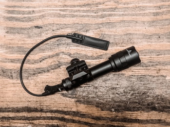 Image 2 for SureFire Scout Light
