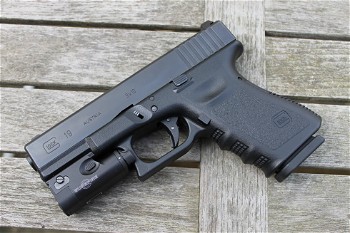Afbeelding 2 van Glock 19 full Guarder met steel slide + barrel