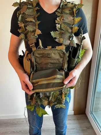 Image 2 for BEROEMDE Crafted Stalker Chest Rig met Alder Covers