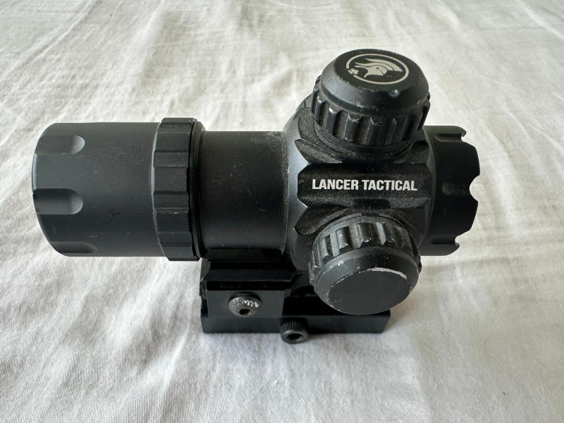 Bild 1 für Lancer Tactical Red Dot Sight - Inclusief riser