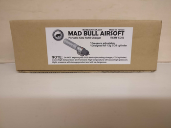 Imagen 3 de Madbull Portable Adjustable CO2 Adapter.