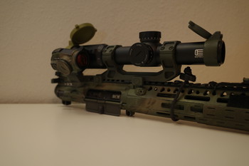 Imagen 2 de EOTech Vudu 1-6x24 FFP w. Arisaka Offset Optic Mount