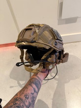 Bild für Fast MT helm + earmor m32 + Kenwood PTT