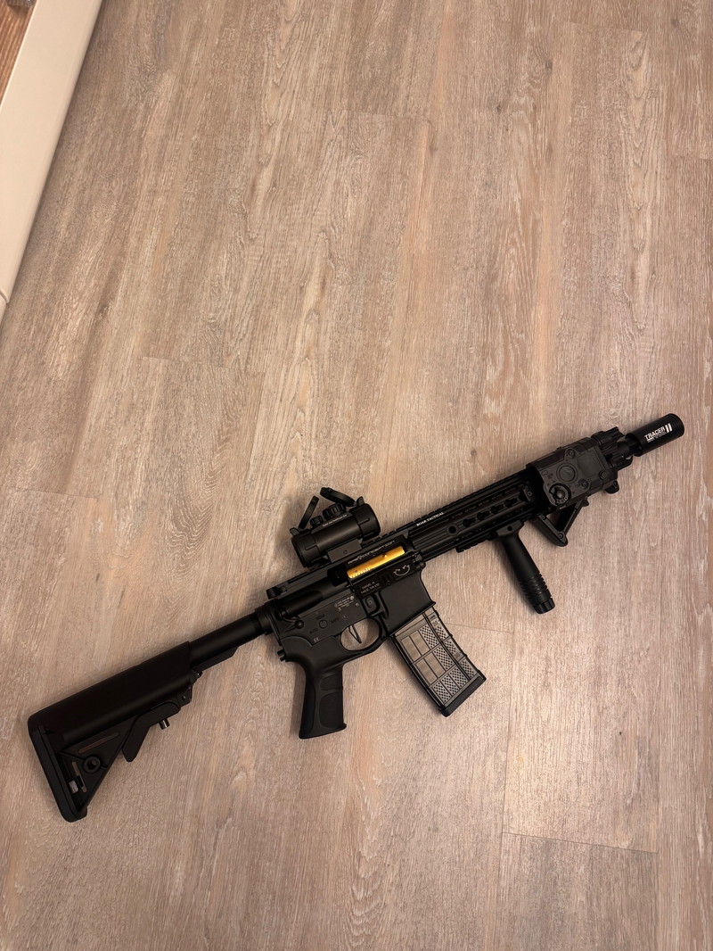 Afbeelding 1 van S-AEG M4 Vollmetal mit Tracer und Zubehör