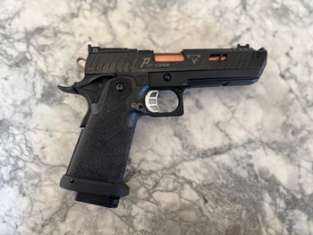 Afbeelding 3 van JW4 Pit Viper TTI | EMG | Green Gas | F-mark