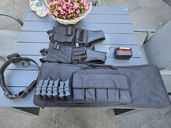 Imagen 3 de G&G GC16 Predator AEG met extra's