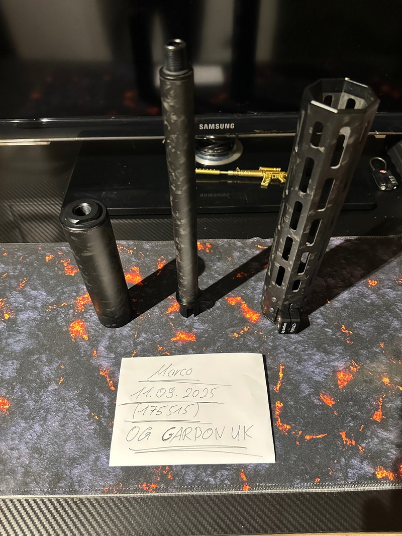 Imagen 1 de OG Carbon//Handguard//Silencer//Outerbarrel