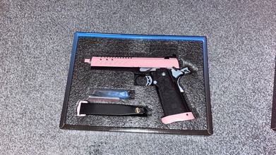 Image for Roze hi capa ongebruikt
