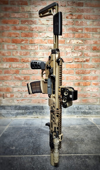 Afbeelding 3 van CUSTOM - 3D printed vertical skeleton grip + cheekriser voor MCX- SPEAR LT