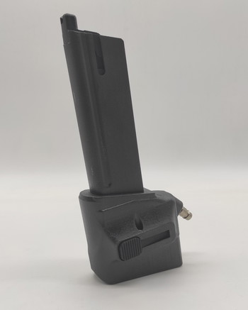 Afbeelding 4 van Desert Eagle Cybergun DE50  HPA converted - M4 magazine adapter