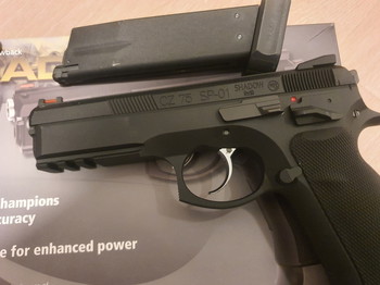 Image 2 pour CZ 75 SP-01 replica met 2 extra magazijnen