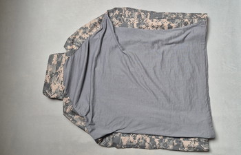 Image 5 pour Combat Shirt