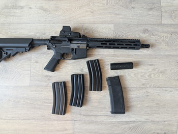 Imagen 4 de Specna Arms M4 | AEG | + magazijn en holo sight