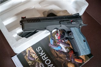 Image for ASG CZ Shadow 2 + 4 CO2 mags + 70 CO2 bulbs