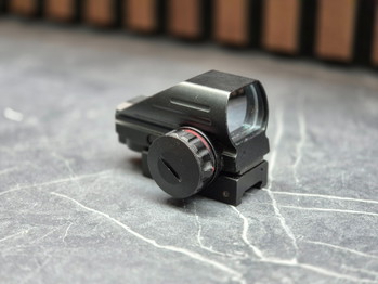 Image 6 for VictOptics Z3 Red & Green Dot Sight Vector Optics