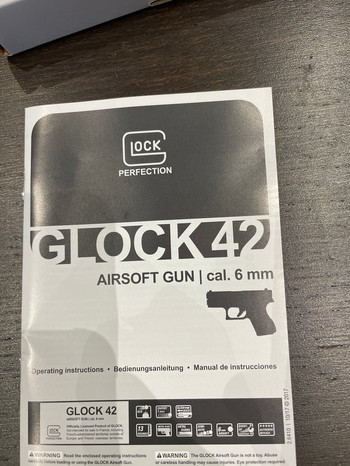 Image 3 for Glock 42