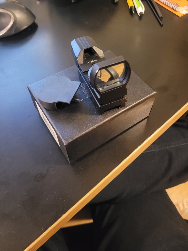 Image 1 pour RTI Optics Red dot