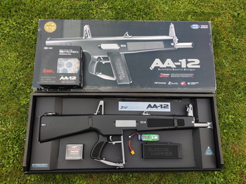 Bild 4 für Tokyo Marui AA-12 full auto shotgun