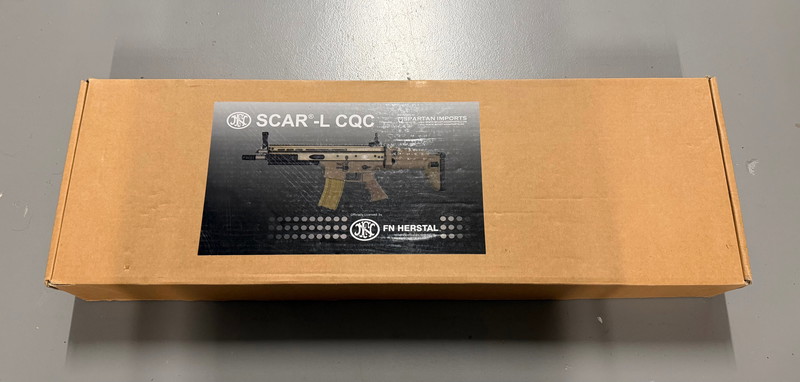 Bild 1 für Wei-ETech FN Herstal SCAR-L Vollmetall Open-Bolt Gas-Blow-Back 6mm BB Tan inklusive umfangreichen Zubehör + milspec Tactical Sling