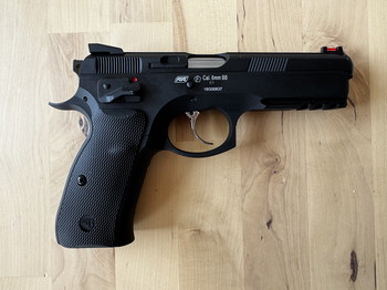 Image 3 pour KJ Works CZ 75 SP-01 Shadow Vollmetall GBB 6mm BB schwarz + Equipment