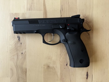 Image 4 pour KJ Works CZ 75 SP-01 Shadow Vollmetall GBB 6mm BB schwarz + Equipment