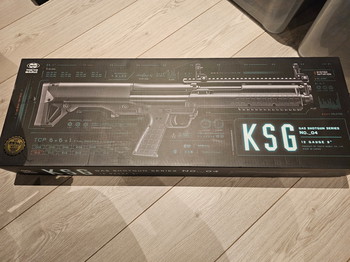 Imagen 4 de TM KSG shotgun met extra gastank