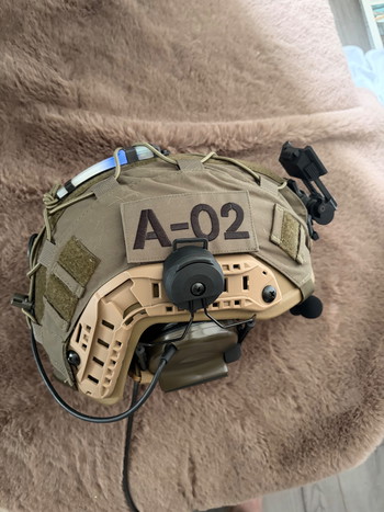 Afbeelding 2 van Nieuwe Ballistische helm NIJ IIIA