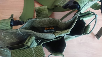 Image 2 for Maxpedition vest and Flyye hydration pouch