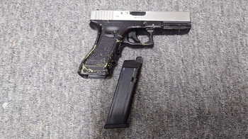 Afbeelding 2 van Glock 17
