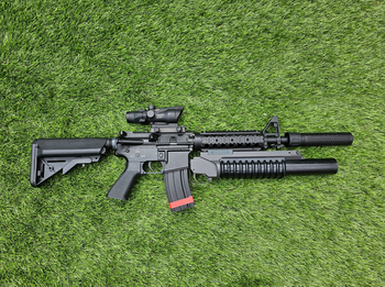 Imagen 2 de E&C M4A1 + M203