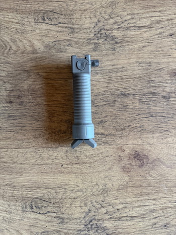 Image 2 pour Grip/bipod nieuw
