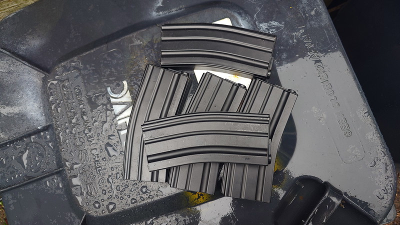 Imagen 1 de G&G M4 Magazijnen met nieuwe super feed veren