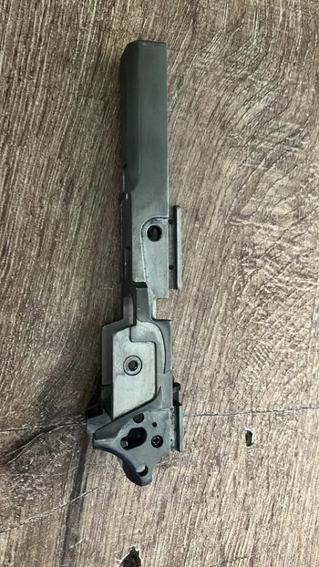 Afbeelding 2 van Verschillende TM Spec Hi-Capa en 1911 Onderdelen.